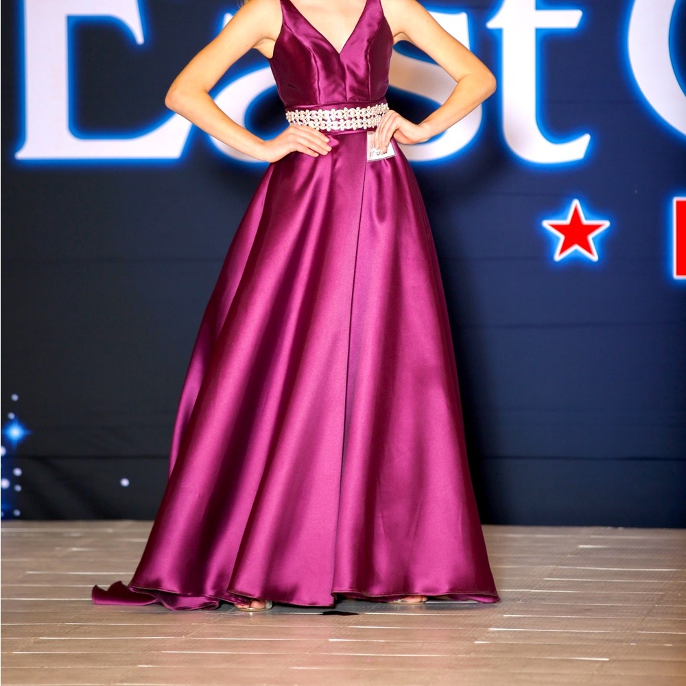 IEENA purple gown